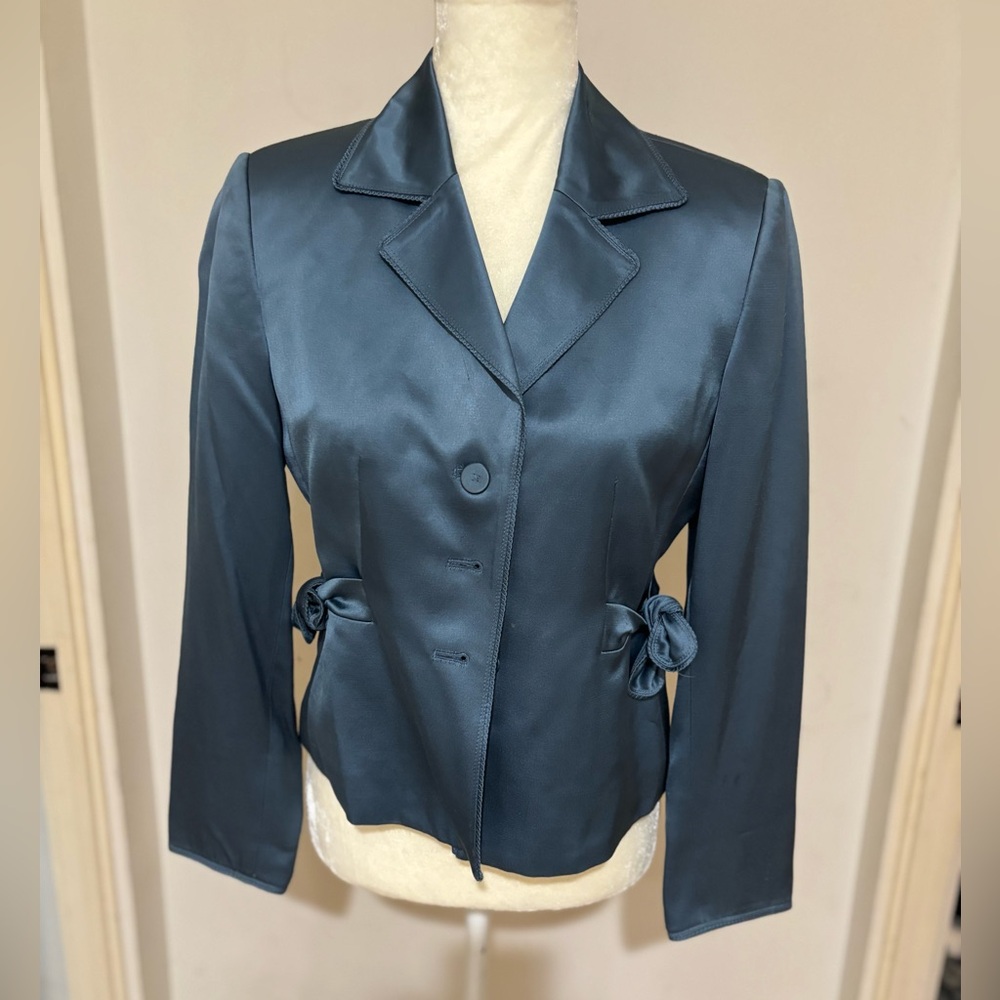 Nipone boutique Women's Satin Blazer in Teal